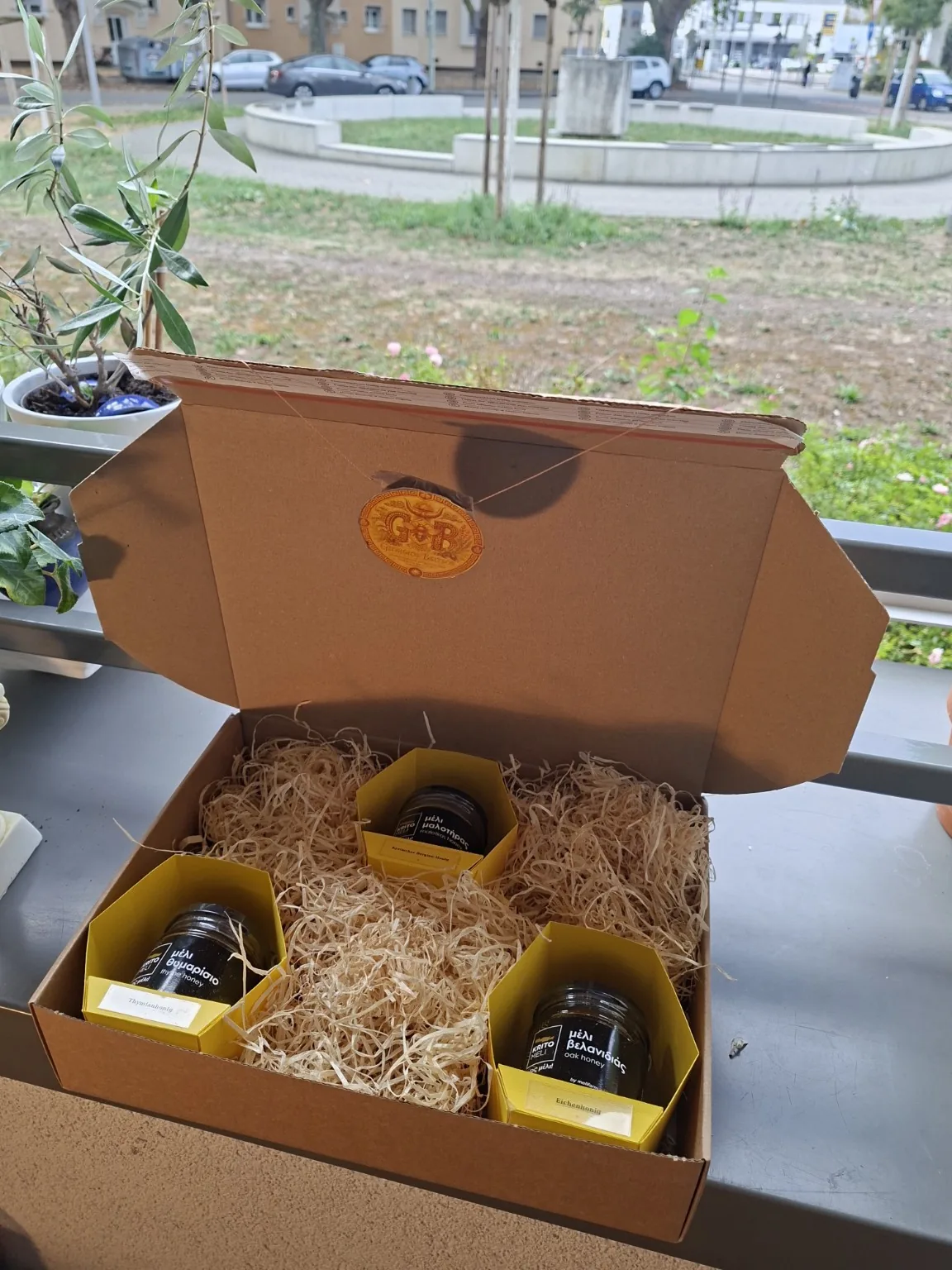 Drei Honiggläser in der Geschenkbox, Aufnahme 8366