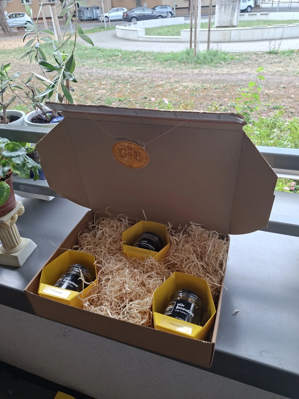Drei Honiggläser in der Geschenkbox, Aufnahme 8370