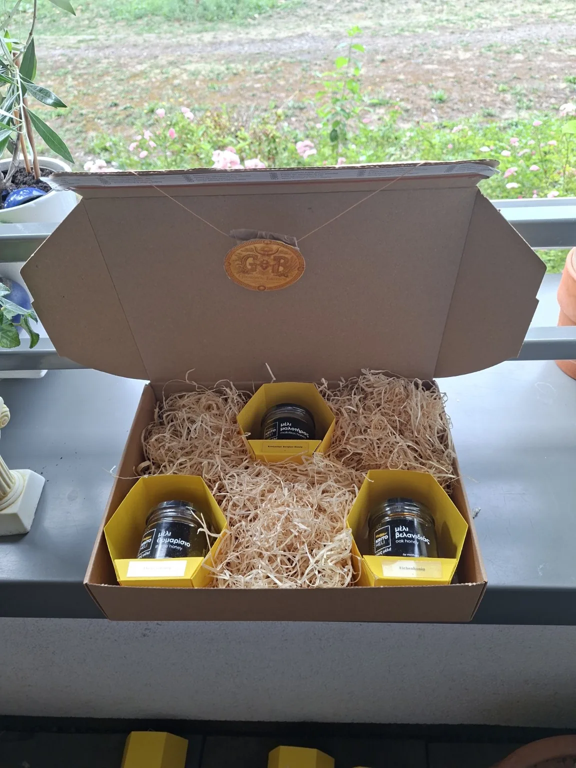 Drei Honiggläser in der Geschenkbox, Aufnahme 8372